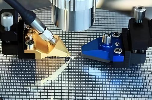 光刻膠.jpg 光刻膠.jpg